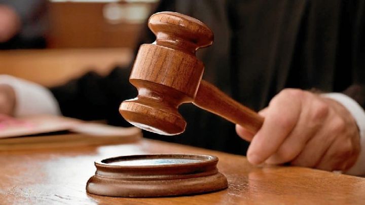 Hombre de 42 años demanda la pensión alimenticia de su padre; jamás vio por él