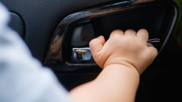 ¿Desde qué edad puede ir un niño en el asiento delantero de un auto en México?