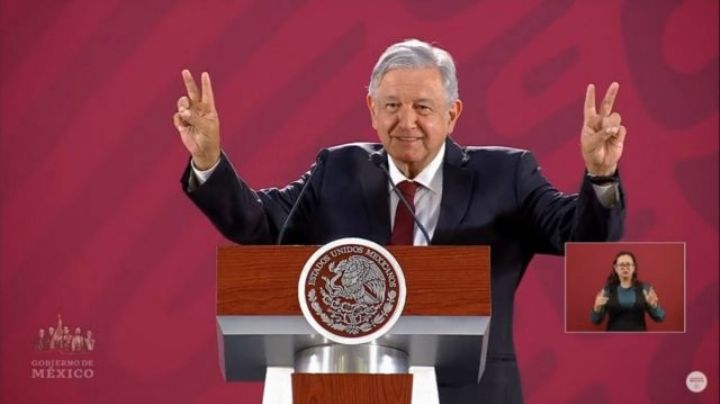 Celebra AMLO reapertura de puentes a cruces no esenciales