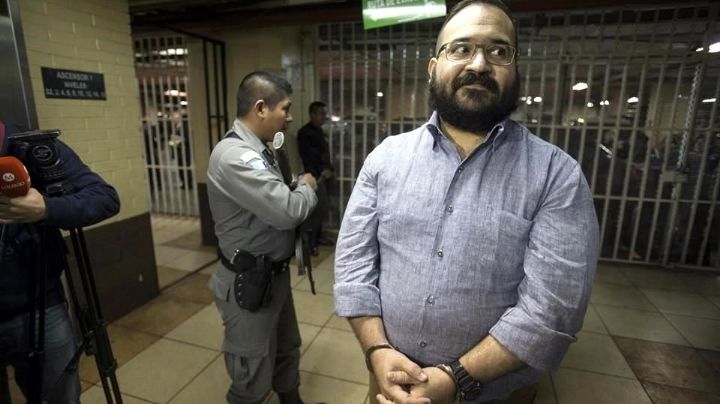 Aíslan a Javier Duarte en Reclusorio Norte por presunto contagio covid-19