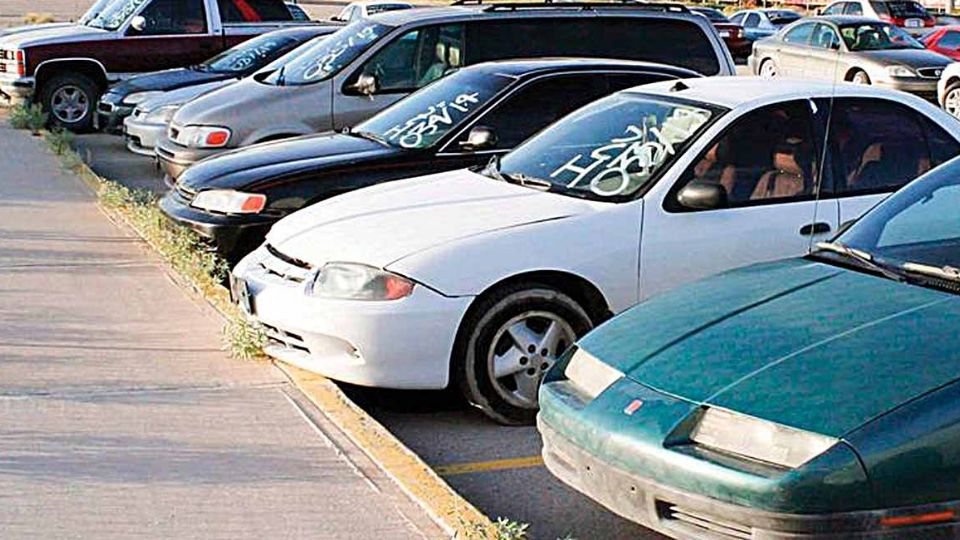 Más de la mitad de los autos que circulan en Nuevo Laredo son chocolates