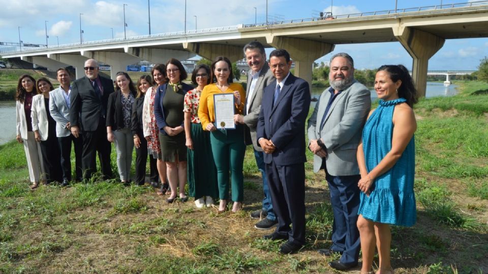 Ciudades de Laredo y Nuevo Laredo proclaman cuidado del afluente .