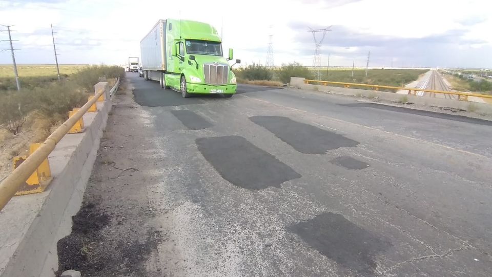 Baches e incluso hundimientos fueron tapados por la nueva administración municipal, lo que evitará percances viales y a la vez agilizará las labores del transporte de carga.