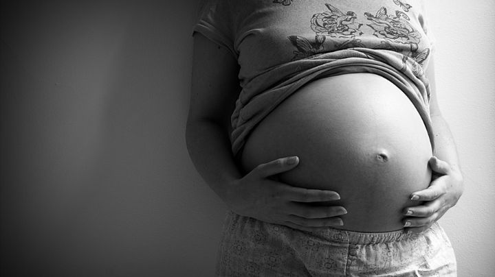 Condenan a mujer en El Salvador por la muerte de su hijo al nacer