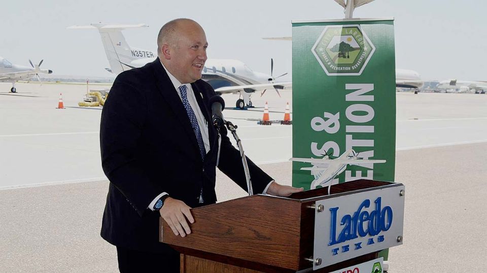 Jeffrey Miller renunció como director del Aeropuerto de Laredo.