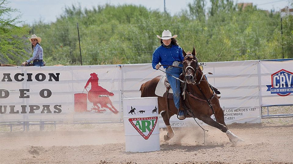 González Vela consiguió su sexto título en fila, dejando constancia de su destreza y calidad para el rodeo, el cual practica desde pequeña.