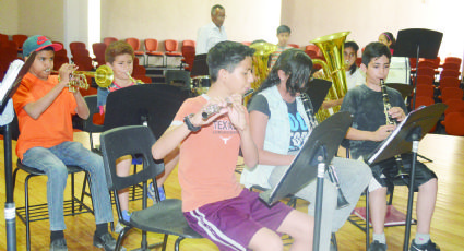 Invitan a inscribirse a escuela de Música del DIF