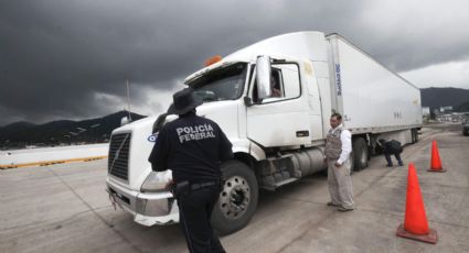 Supuesta banda "travesti" asalta a transportistas; FGE de Coahuila investiga