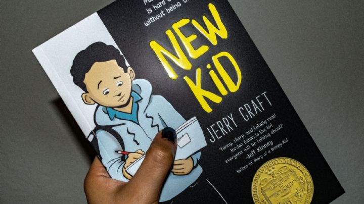 Texas prohibe libros que enseñan a niños temas como el racismo e identidad de género