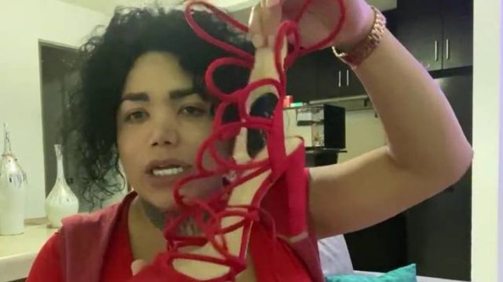 Es oficial: Paola de ‘Las Perdidas’ lanza su línea de zapatillas para pies grandes