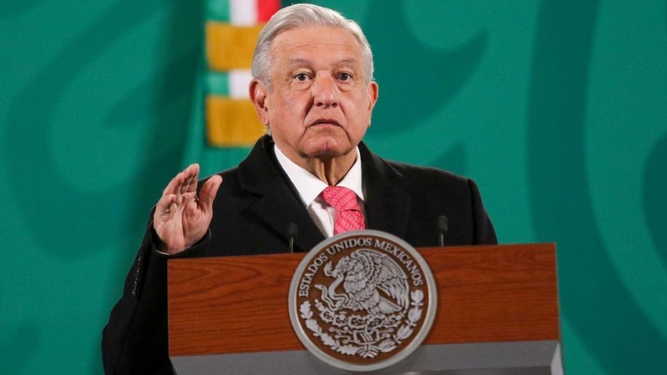 el presidente AMLO se pronunció desde Palacio Nacional sobre la muerte de Vicente Fernández