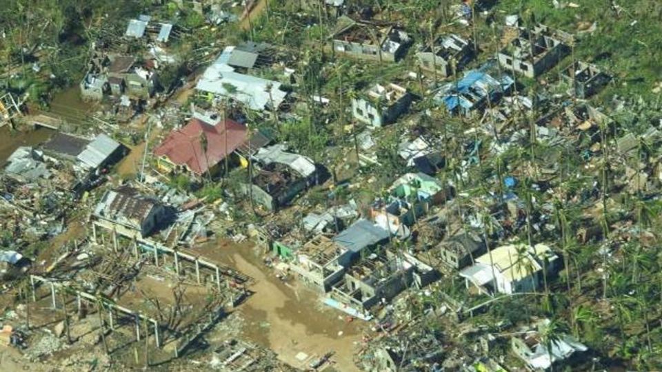 Tras el paso del tifón Rai que arrasó el sur y el centro del archipiélago, al menos 500 personas resultaron heridas