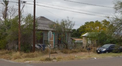 Encuentran cuerpo encajuelado en barrio El Trompe, Laredo, Texas