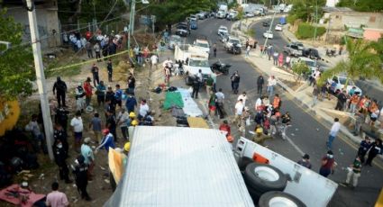 Sube a 52 el número de muertos tras choque de tráiler en Chiapas -Eran Migrantes-