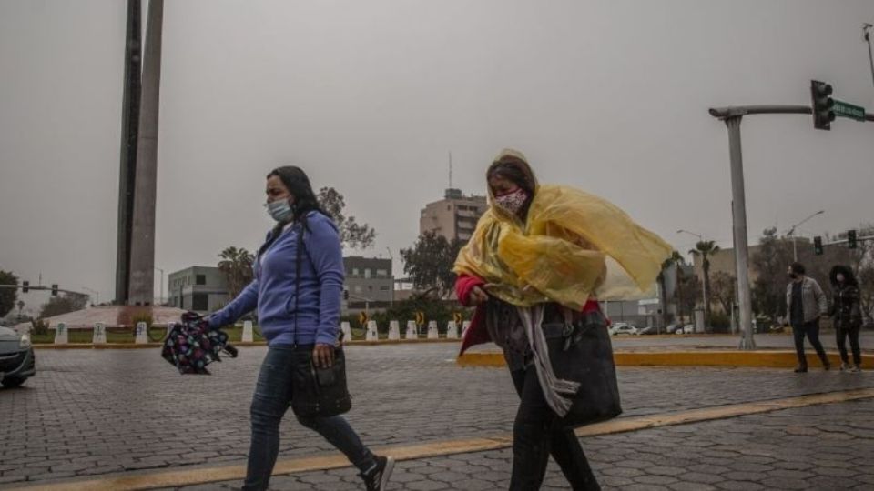 El nuevo sistema traerá fuertes vientos, lluvias y heladas en el norte del país.