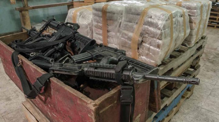 Greg Abbott pide a Biden clasificar a cárteles mexicanos como terroristas