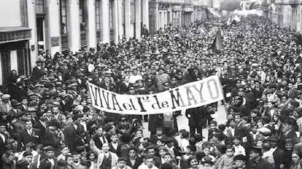 Manifestación masiva por el Día del Trabajo