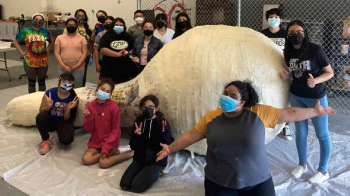 Estudiantes de Laredo, Texas crean MARACAS GIGANTES; ¡Aparecerá en libro de Ripley!