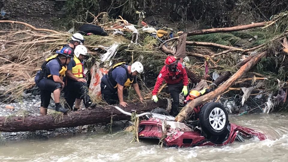 La familia de la mujer fue capaz de localizar primero una camioneta Estaquitas