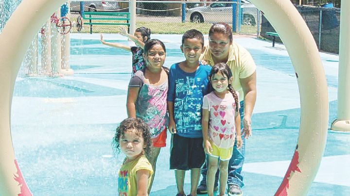 Abren 10 parques acuáticos en Laredo, Texas