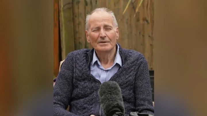 ¡Más de 40 pruebas y 10 meses con covid! El hombre con la infección más larga del mundo