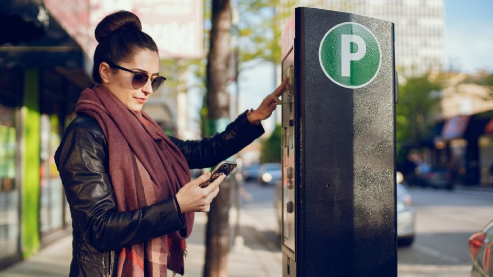 Cambiar el rigor de los parquímetros municipales ayudaría al centro histórico; es urgente, piden los comerciantes