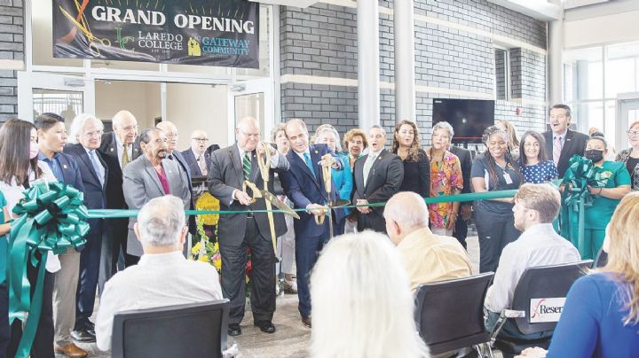 Inaugura Laredo College el nuevo edificio de Enfermería