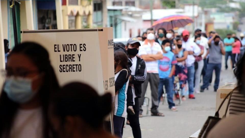 El INE reportó una extensa participación de los ciudadanos en la jornada electoral