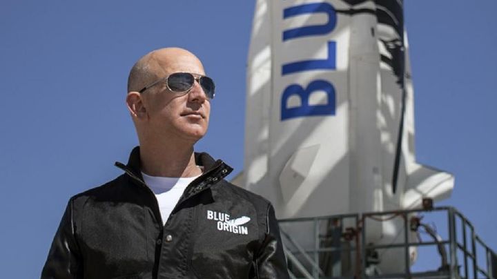 Jeff Bezos irá al espacio en el primer vuelo de turismo espacial