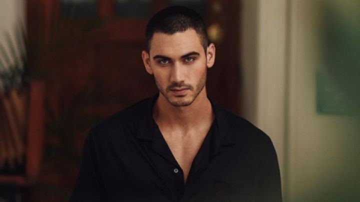 Alejandro Speitzer podría cantar con la Banda El Recodo ¿será por Ester Expósito?