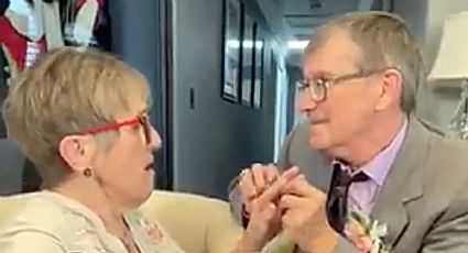 VIDEO: Abuelito le pide matrimonio todas las semanas a su esposa con alzheimer