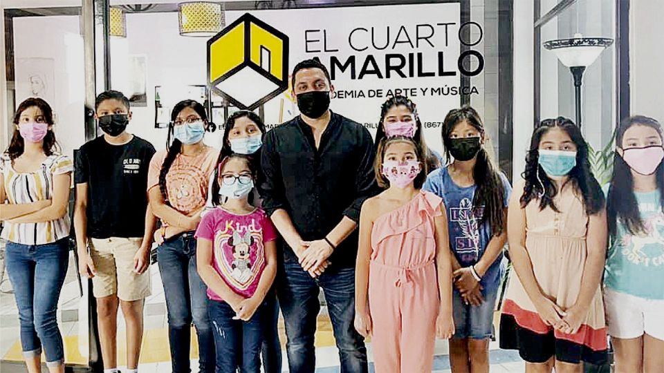 El grupo de pintura infantil está compuesto por niños entre 9 y 12 años