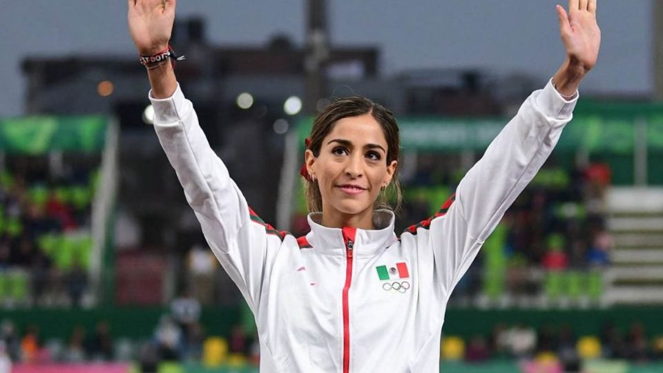 Tiene como ejemplo a seguir a la ganadora de medalla de plata en Atenas, Ana Guevara.