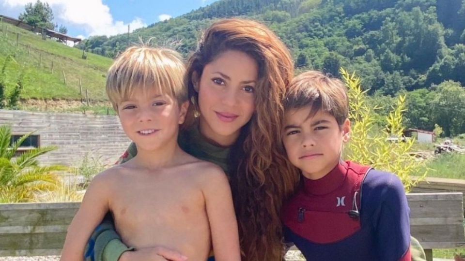 Poco a poco Sasha y Milan se ven más en las cuentas de sus padres, Shakira y Gerad Piqué