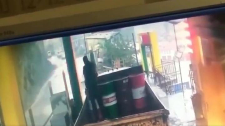 VIDEO: ¡Es un milagro! Hombre se salva de morir aplastado por una roca en derrumbe