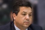 Interpol emite ficha roja contra Cabeza de Vaca por siete delitos más