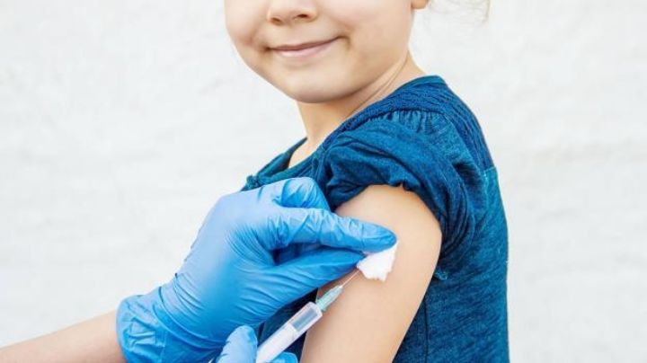 Vacuna covid es efectiva en niños desde los 5 años, afirma farmacéutica Pfizer