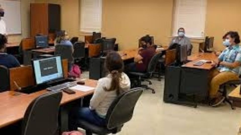 Las clases del semestre de primavera en Laredo College comienzan mañana martes.