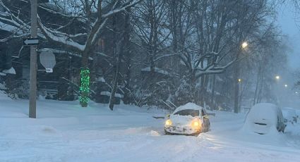 Tormenta de nieve en EU deja dos muertos y miles de hogares sin luz