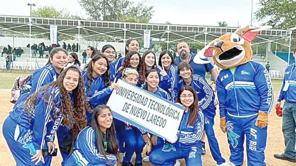 Se entrenan a puerta cerrada con miras a los torneos que se vienen en 2022