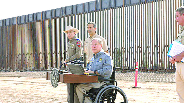 Busca Abbott sacar ventaja con muro fronterizo: Richard Peña Raymond