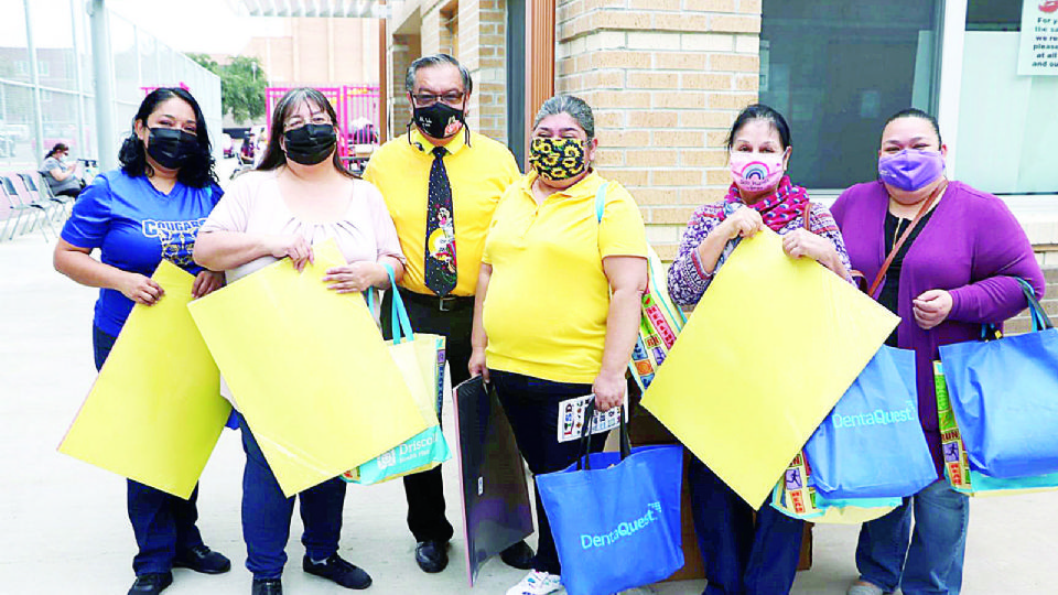 El distrito escolar de LISD ofrece clases especiales para padres de familia.
