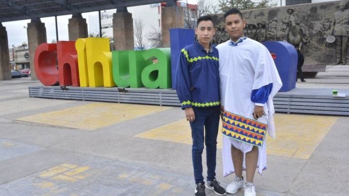 ¡Viva el amor! Carlos y Regelio son la primera pareja rarámuri en contraer matrimonio igualitario