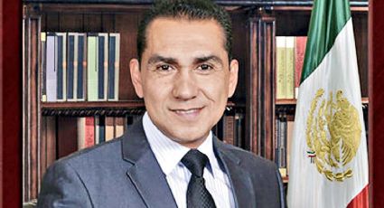 Reportan grave a José Luis Abarca, ex alcalde de Iguala; buscan trasladarlo a hospital