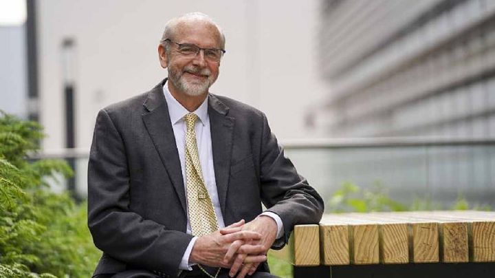 "No es sostenible vacunar a todos cada 6 meses": experto