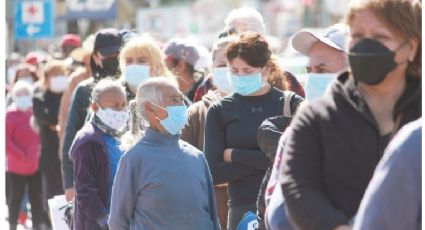 Cumplen abuelitos con la tercera dosis en Nuevo Laredo