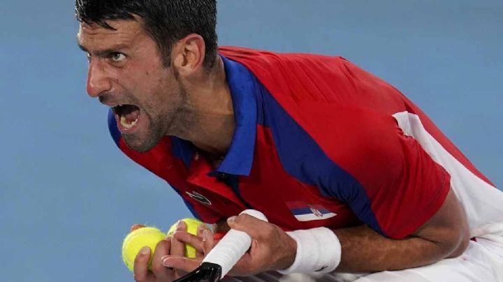 Australia cancela visa a Novak Djokovic por negarse a vacunarse contra el covid-19