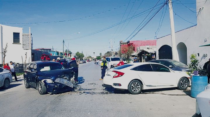Conductor lesiona a abuelita en colonia Nueva Era