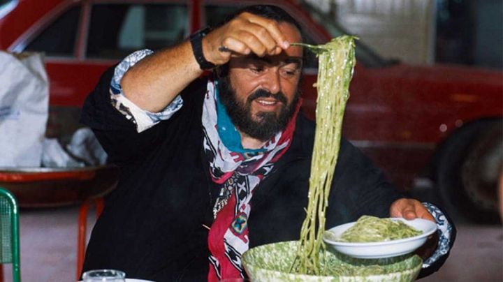 Luciano Pavarotti tenía que tener siempre en su cuarto comida para 20 personas