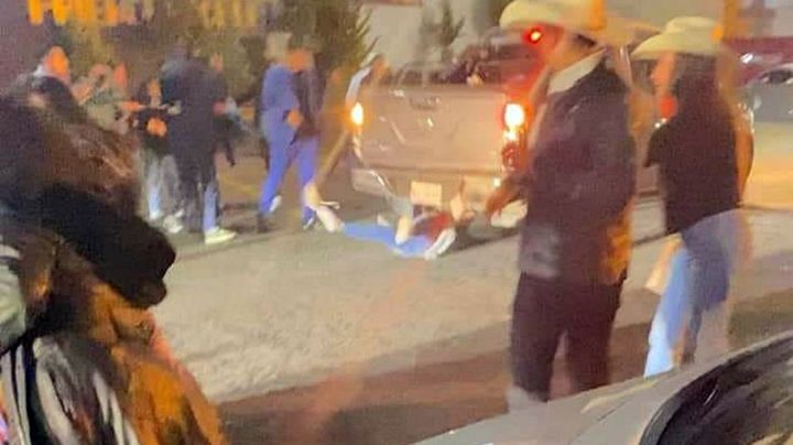 Camioneta le pasa por encima a mujer tras riña en la Feria de Pachuca | VIDEO